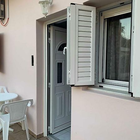 Gardenia Rooms イラクリオン エクステリア 写真